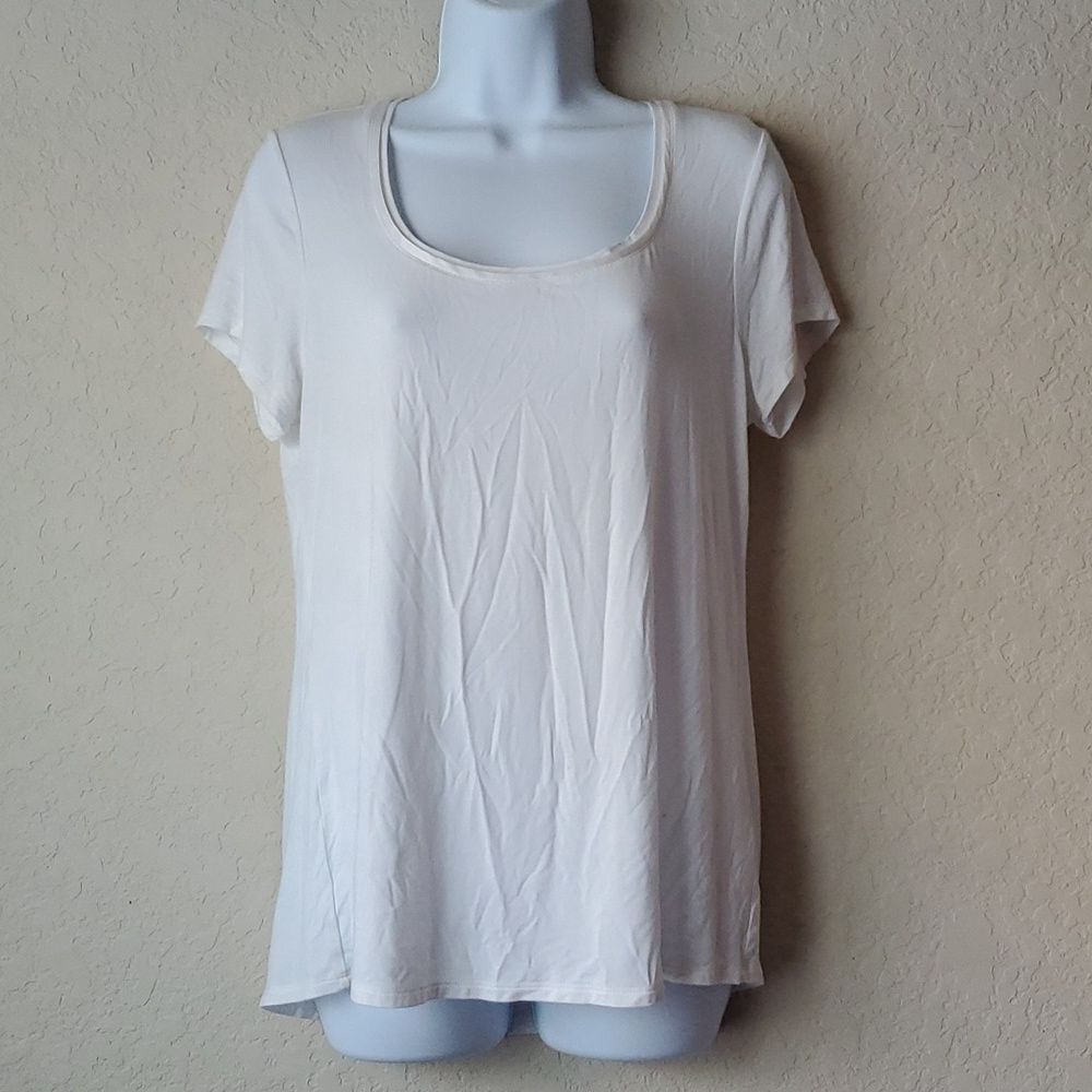 WHBM White Scoopneck tee medium White House Black Market